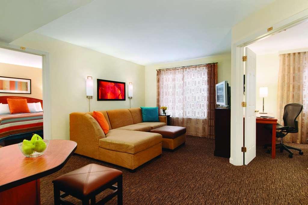 Hyatt House Boston Waltham Otel Oda fotoğraf