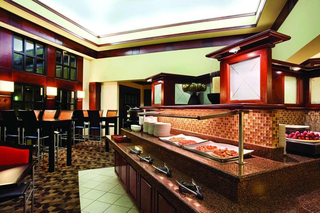 Hyatt House Boston Waltham Otel Restoran fotoğraf