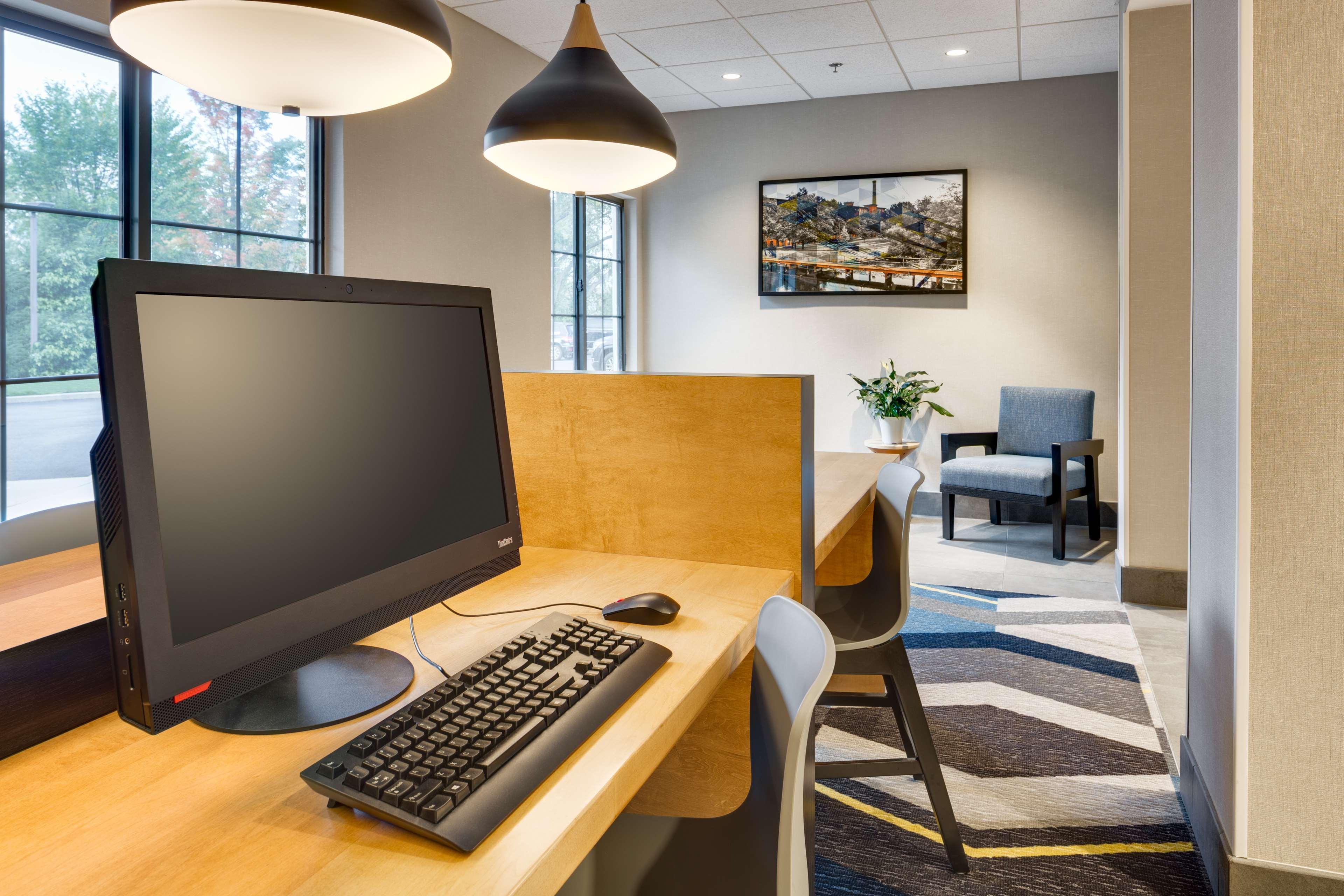 Hyatt House Boston Waltham Otel Dış mekan fotoğraf