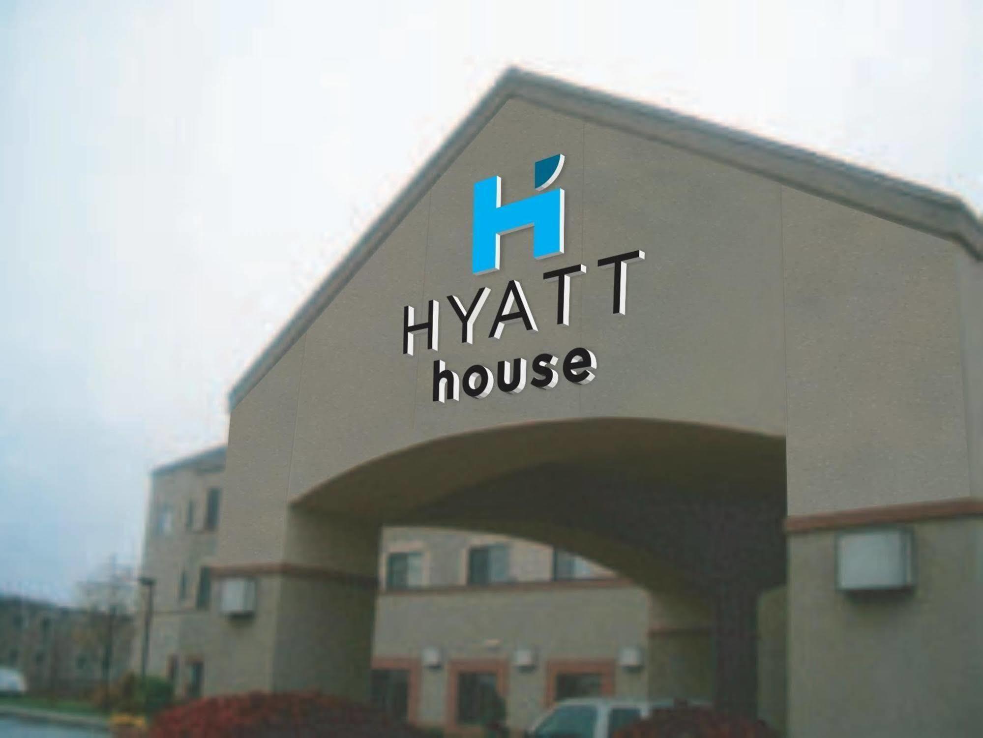Hyatt House Boston Waltham Otel Dış mekan fotoğraf